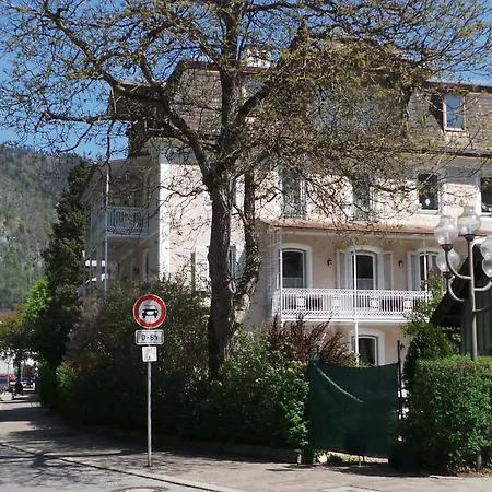 Bariole アパート